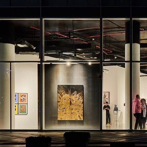 Sevil Dolmacı Dubai'nin İlk Uluslararası Karma Sergisi