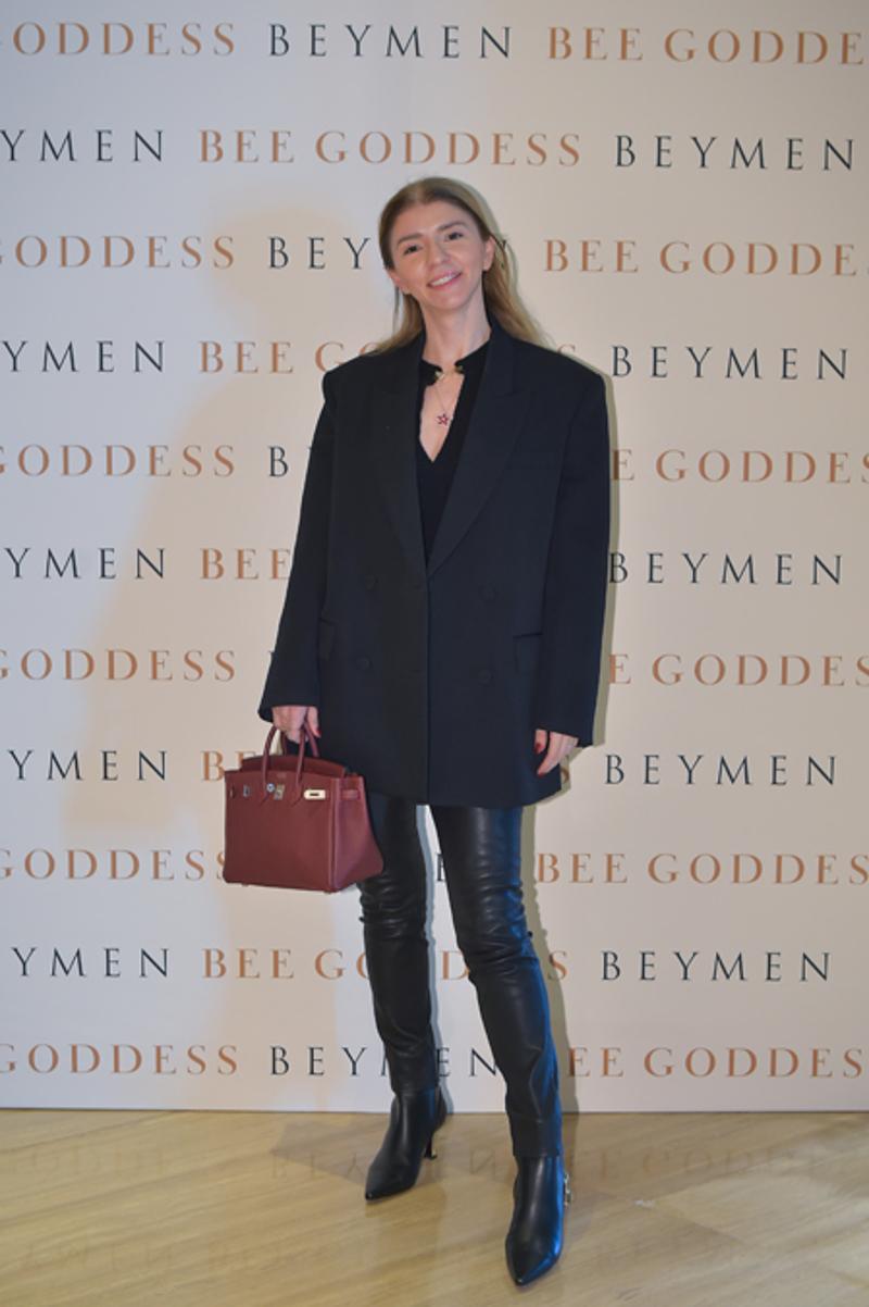 Bee Goddess x Beymen Daveti