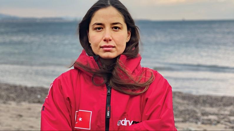 Cook Boğazı'nı Geçen İlk Türk Bengisu Avcı Alem Dergisi