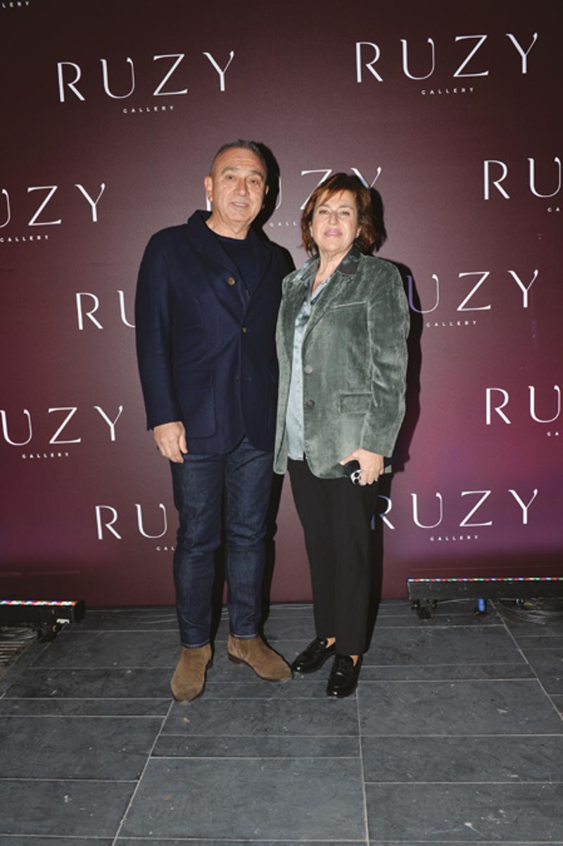 Ahmet Güneştekin'in “Uyandığımız Çağ” Sergisi Daveti