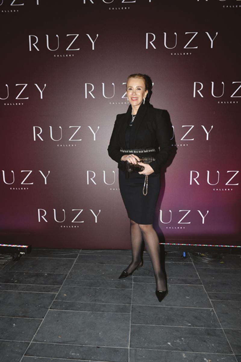 Ahmet Güneştekin'in “Uyandığımız Çağ” Sergisi Daveti