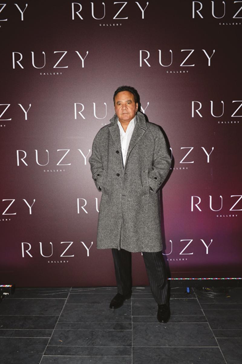 Ahmet Güneştekin'in “Uyandığımız Çağ” Sergisi Daveti