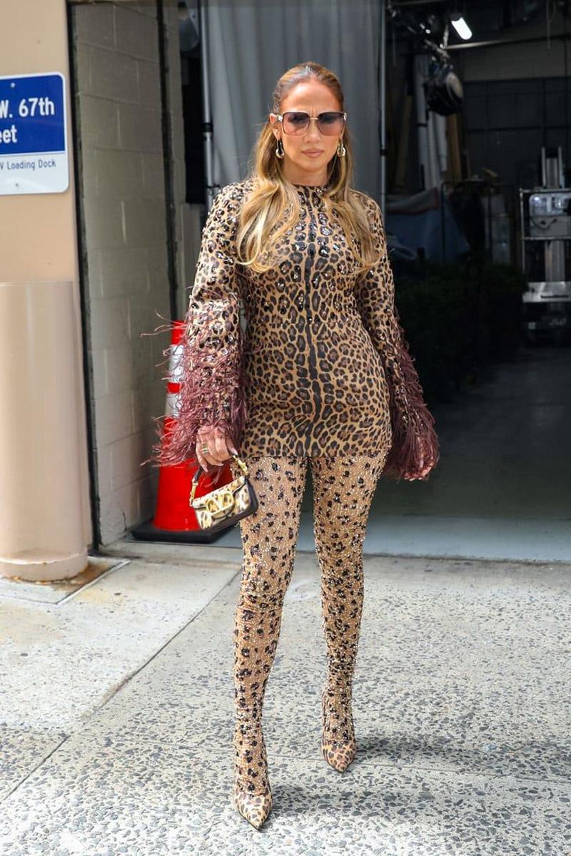 2024 Yılının Yükselen Trendi: Leopar Baskılar