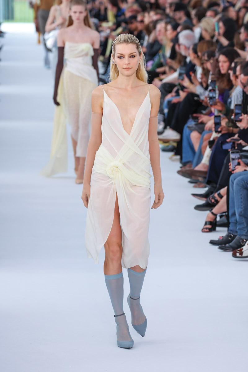 2024 İlkbahar/Yaz Gelinlik Trendleri