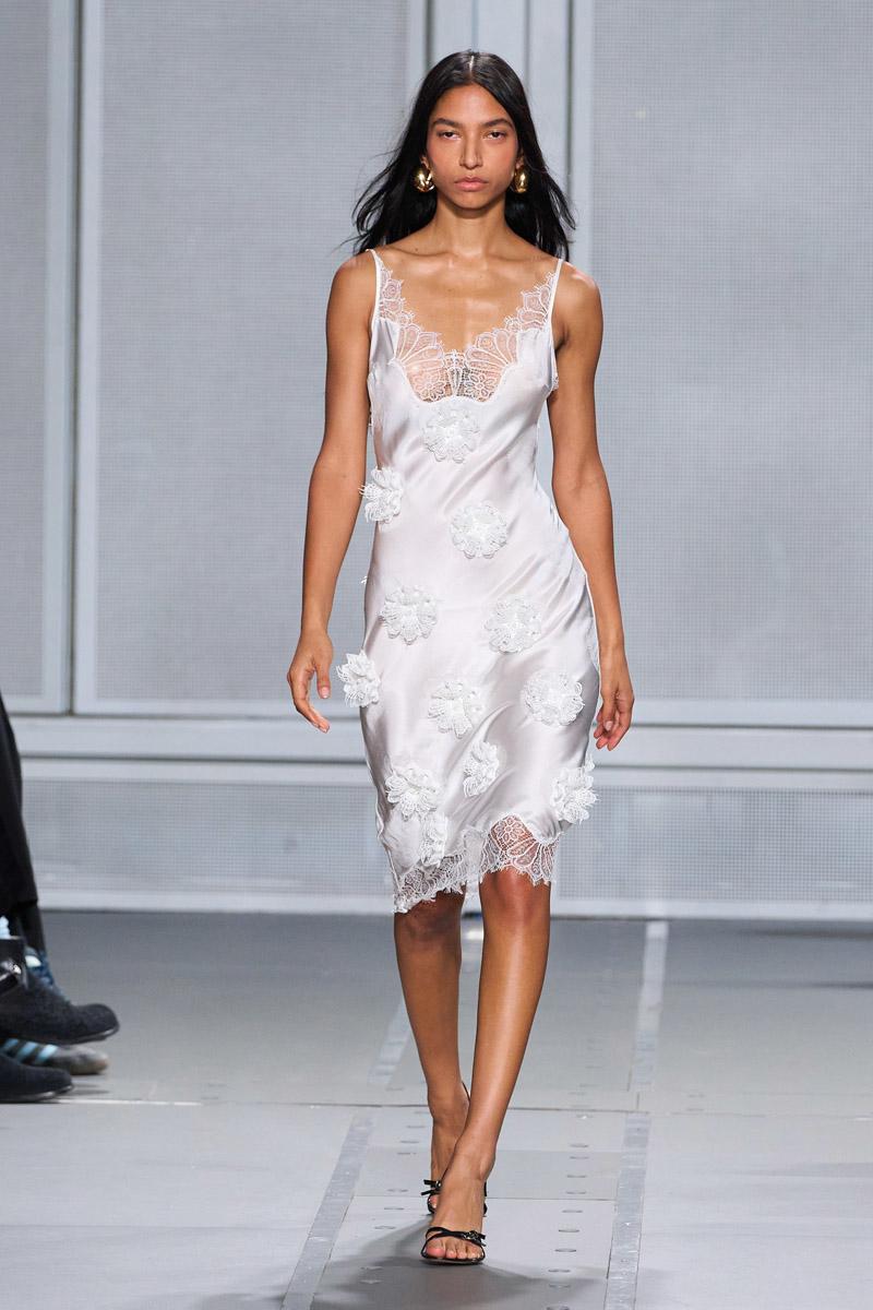 2024 İlkbahar/Yaz Gelinlik Trendleri