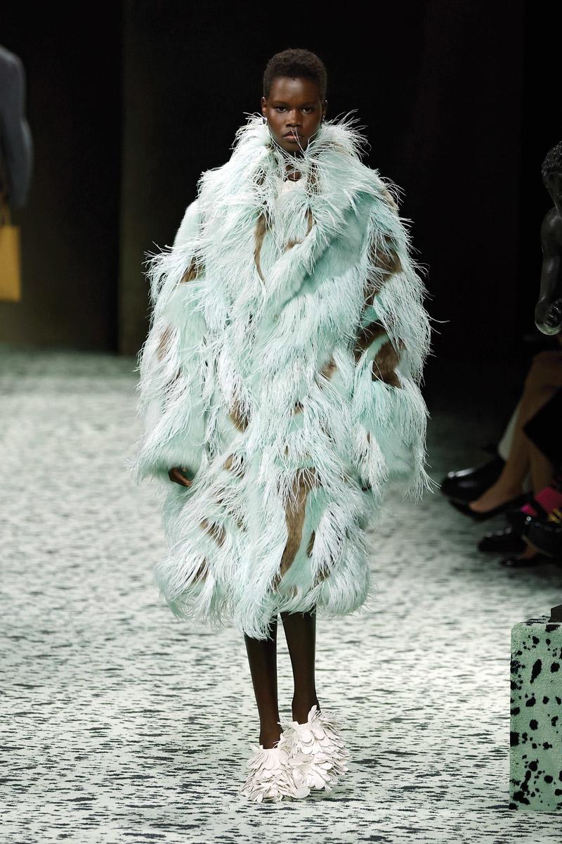 2024 İlkbahar/Yaz Gelinlik Trendleri