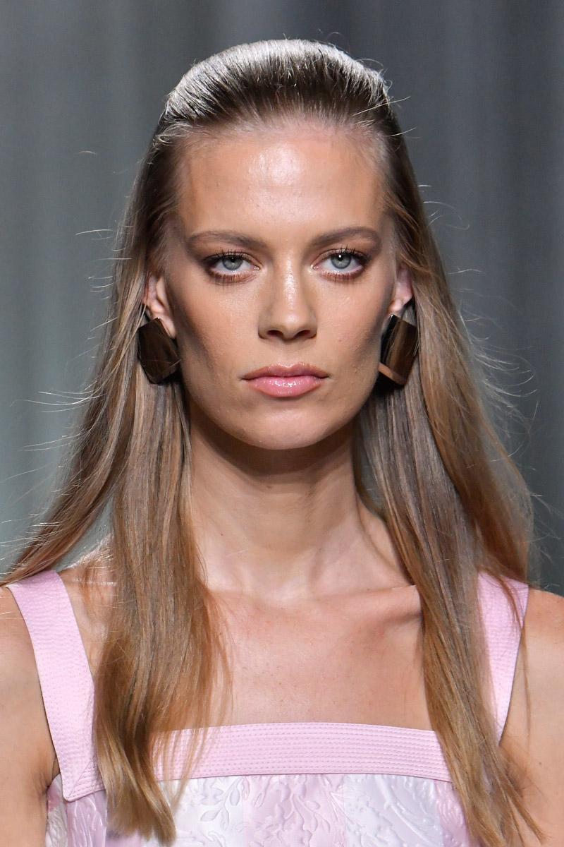 Podyumlardan İlhamla 10 Makyaj Trendi