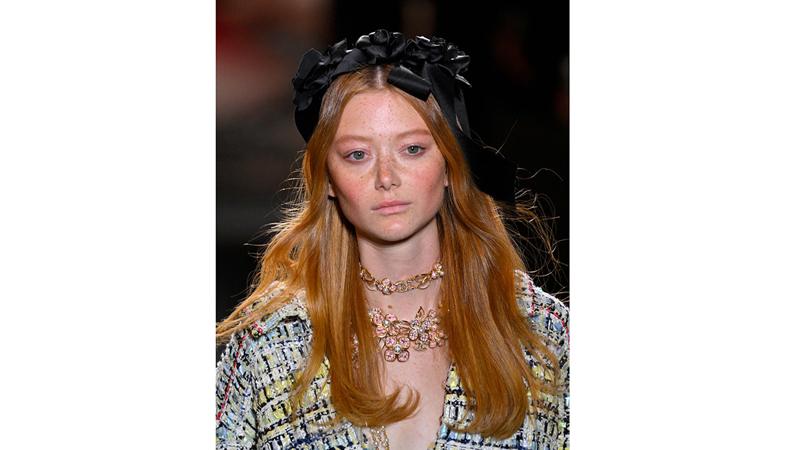 İlkbahar/Yaz 2024 Podyumlarından En Güzel Saç Aksesuarları