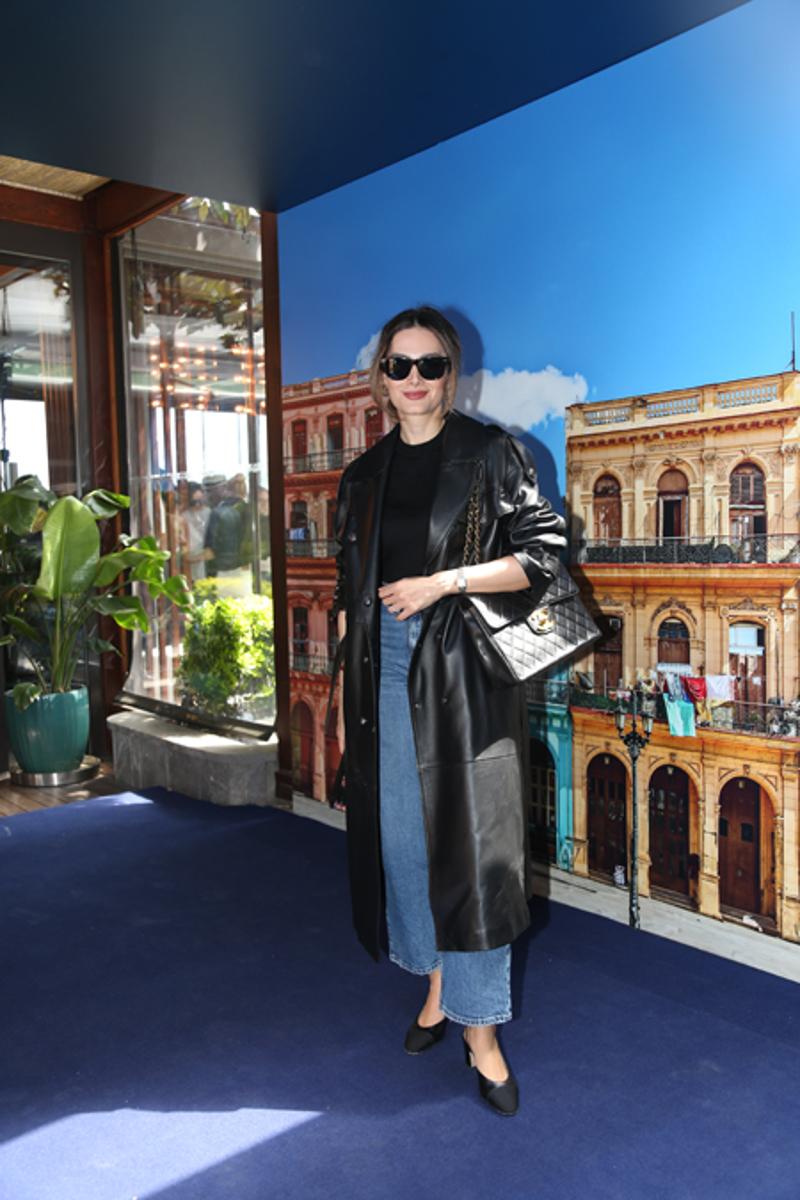 Hermossa ve Burcu Esmersoy'un Havana Ruhunu Yansıtan Daveti