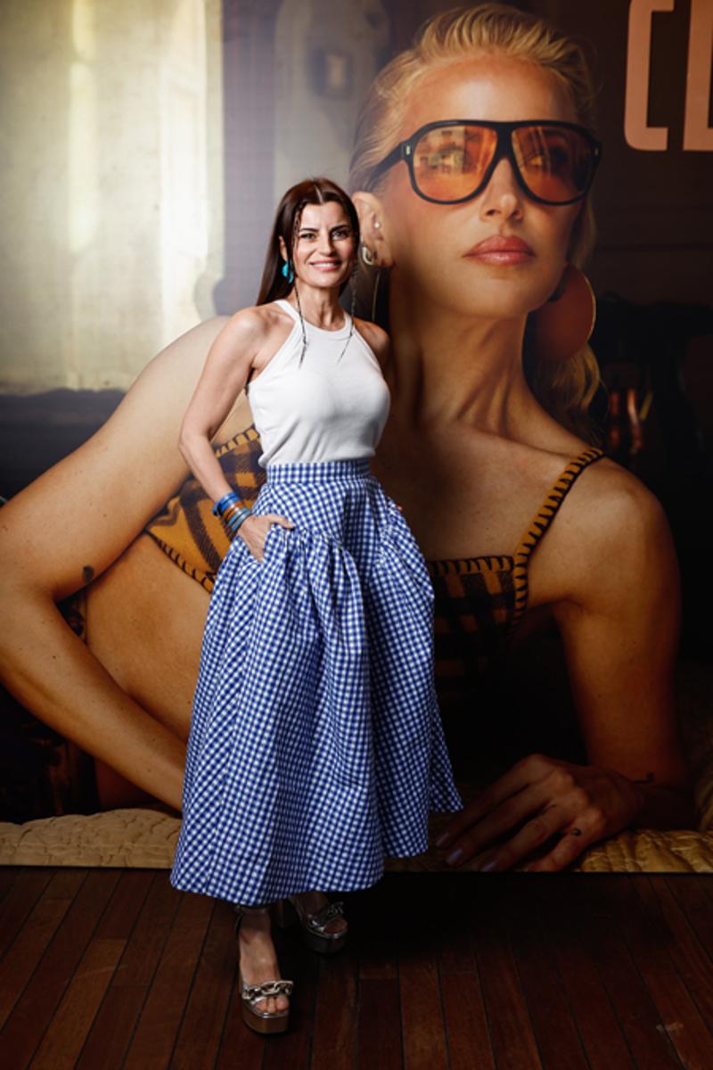 Hermossa ve Burcu Esmersoy'un Havana Ruhunu Yansıtan Daveti