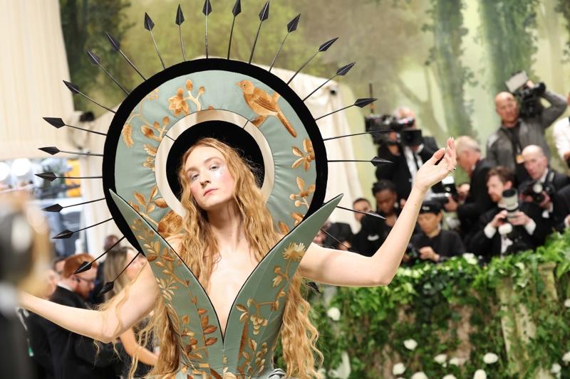 2024 MET Gala'nın En İyi Saç ve Makyaj Görünümleri