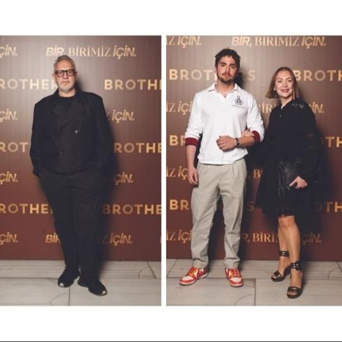 Fransız Sarayı'nda Brothers Daveti