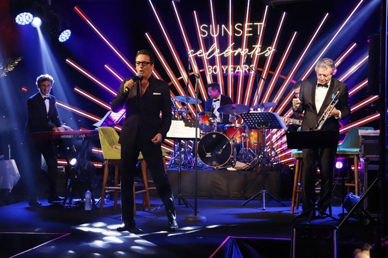 Sunset Grill & Bar 30. Yıl Dönümünü Dany Brillant ile Kutladı