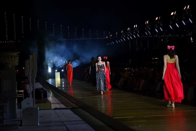 adL Night Zoom x Mert Aslan 10. Yıl Özel Defile Daveti