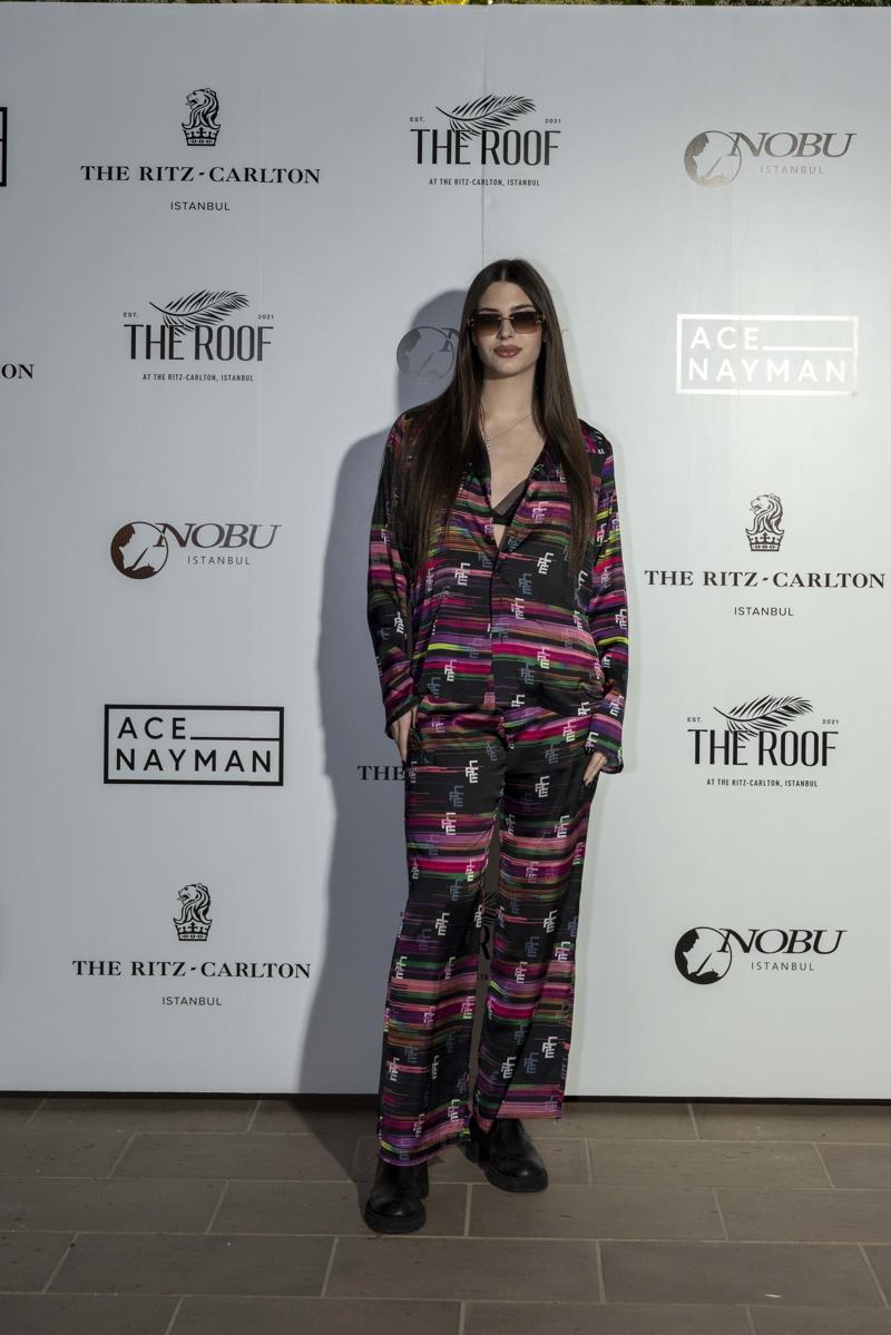 Ace Nayman Sunset Parti Daveti