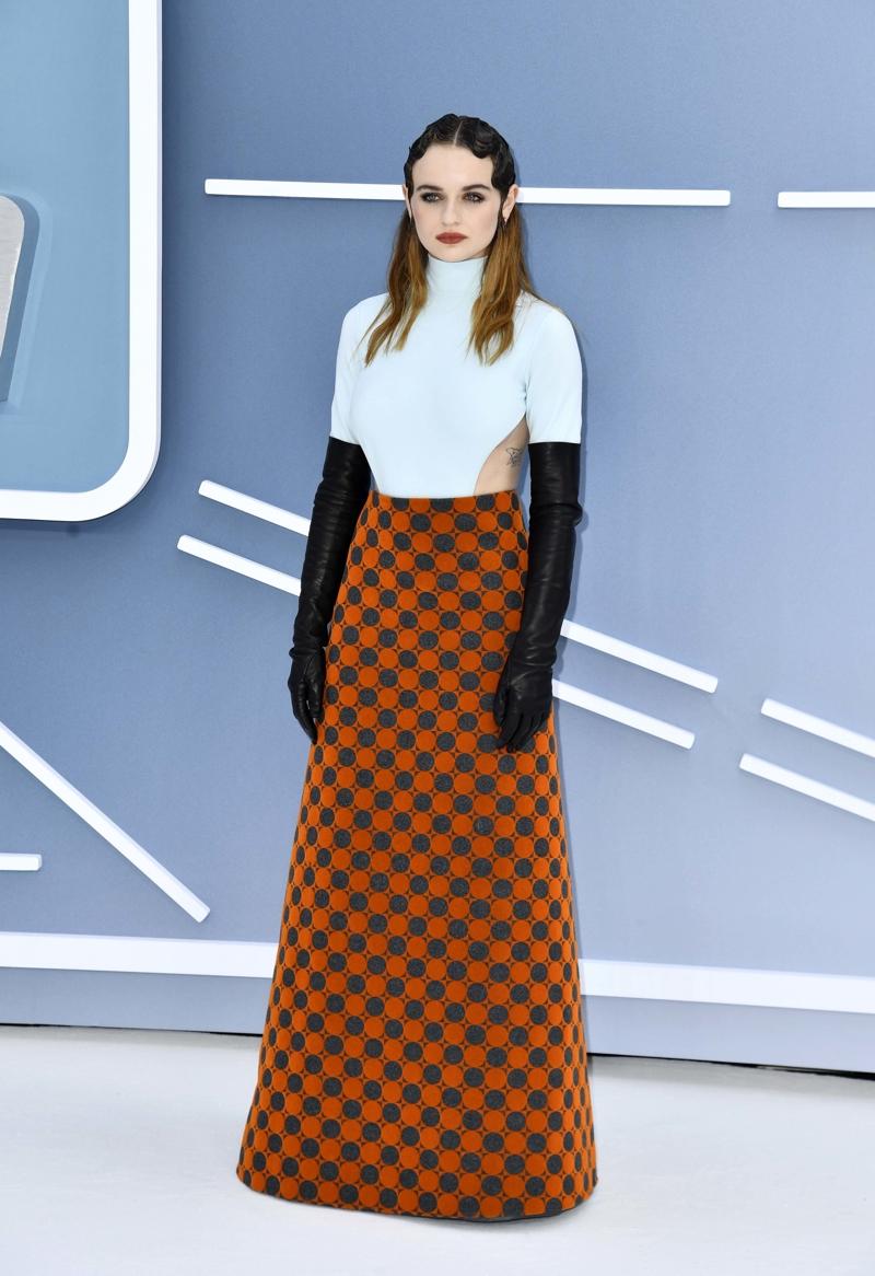 Joey King'in En İyi 15 Kırmızı Halı Stili