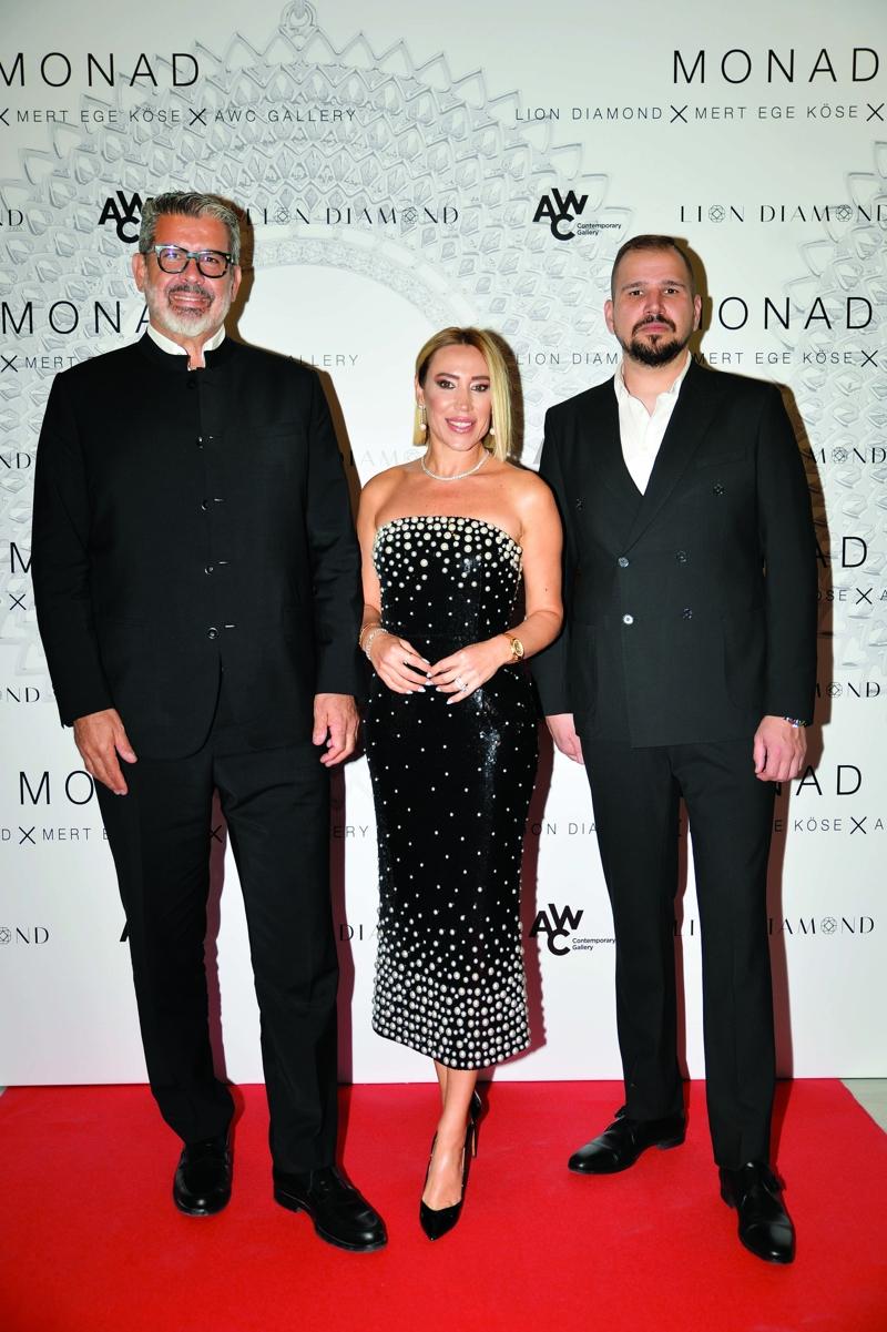 Monad Koleksiyon Daveti