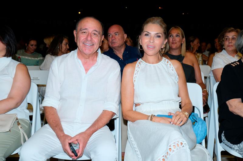 Şevket Sabancı'yı Anma Konseri'nde Erol Evgin Sahne Aldı