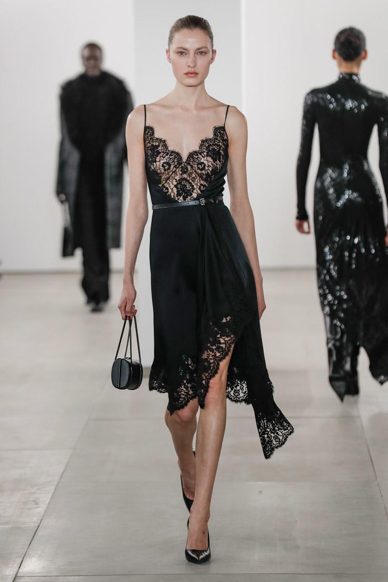 2024 Moda Haftaları: Sonbahar/Kış Koleksiyonları