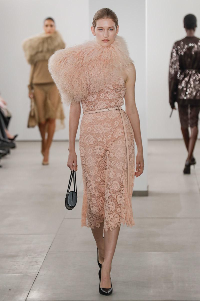 2024 Moda Haftaları: Sonbahar/Kış Koleksiyonları