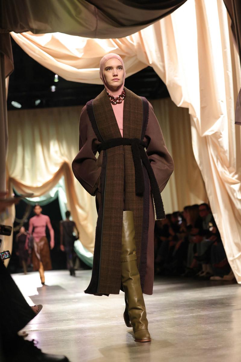 2024 Moda Haftaları: Sonbahar/Kış Koleksiyonları