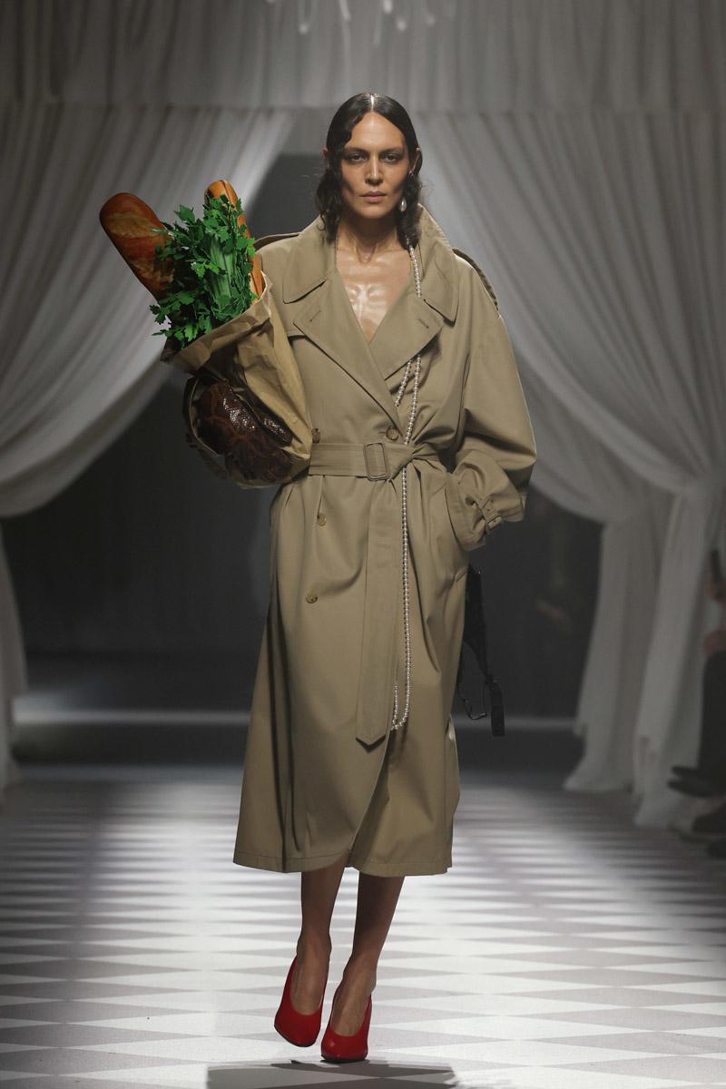 2024 Moda Haftaları: Sonbahar/Kış Koleksiyonları