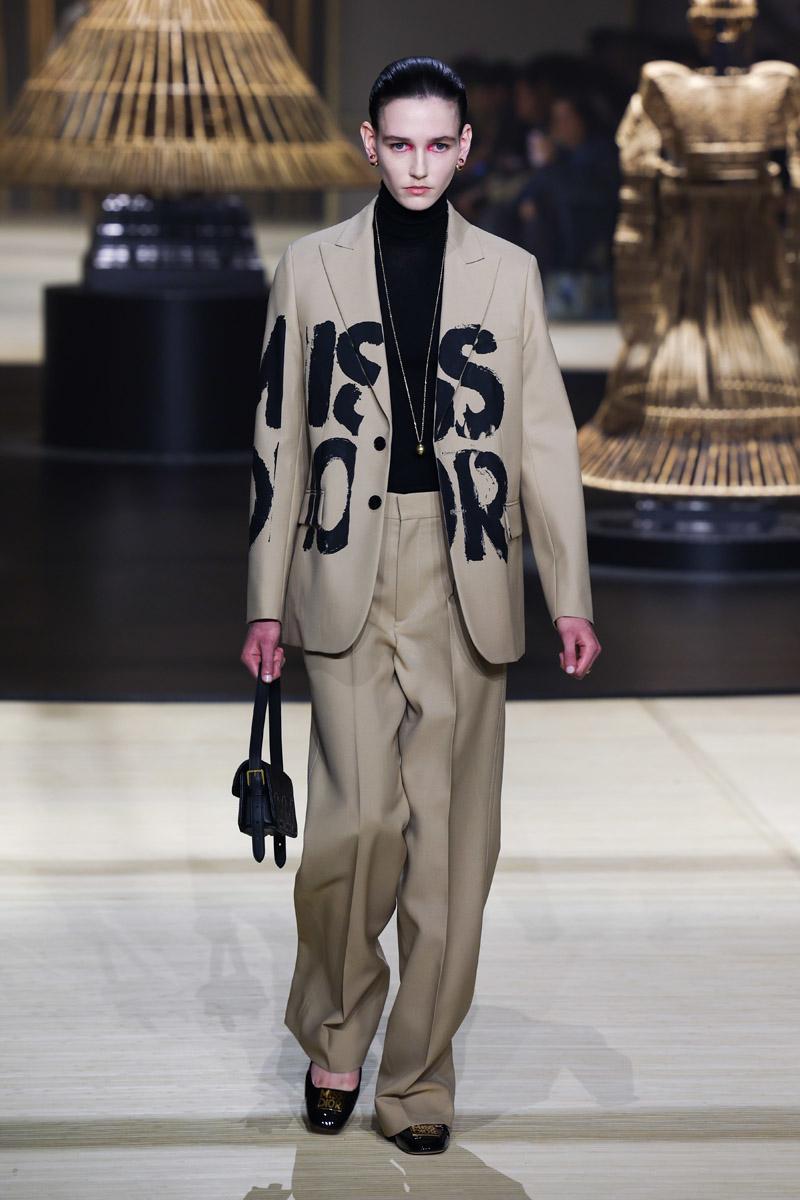 2024 Moda Haftaları: Sonbahar/Kış Koleksiyonları