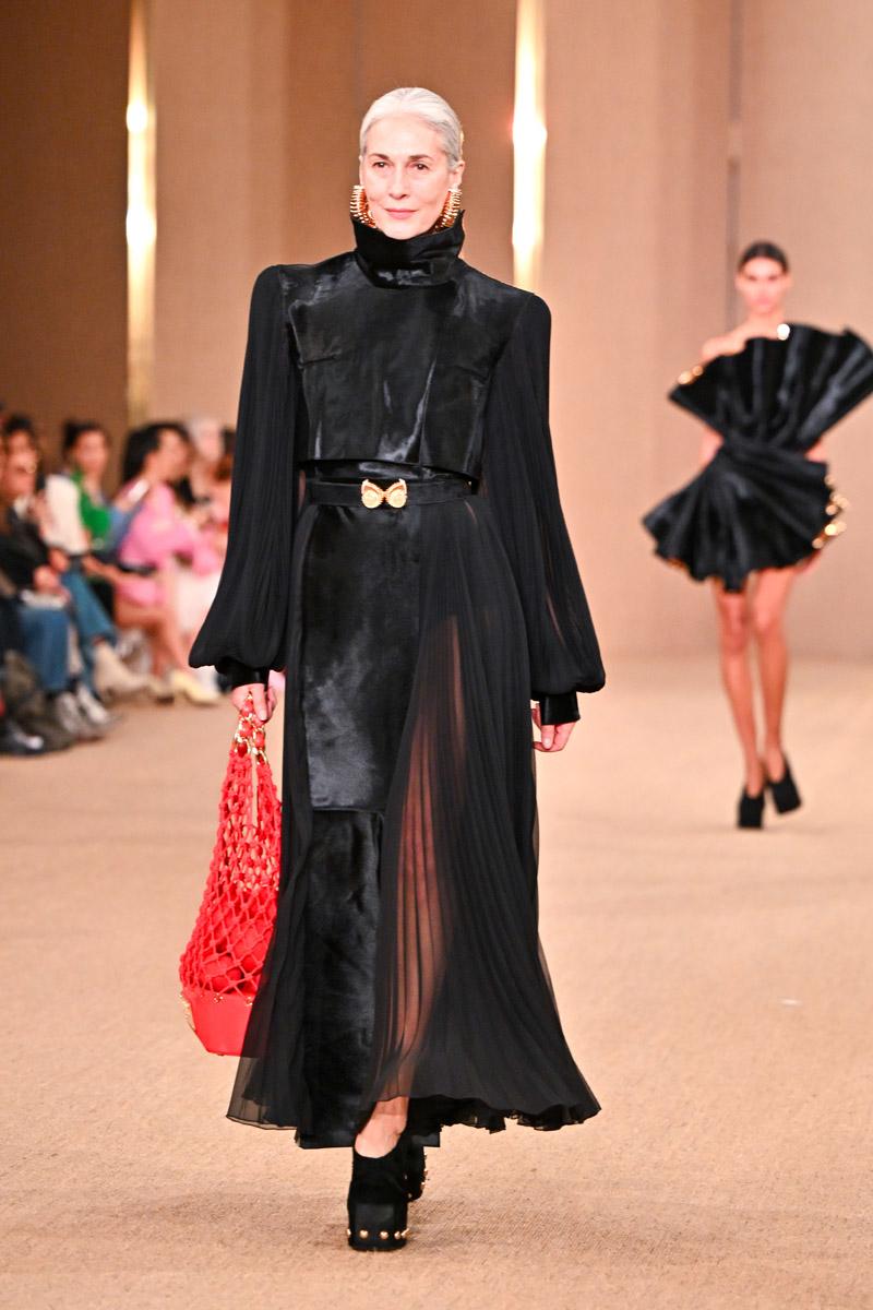 2024 Moda Haftaları: Sonbahar/Kış Koleksiyonları