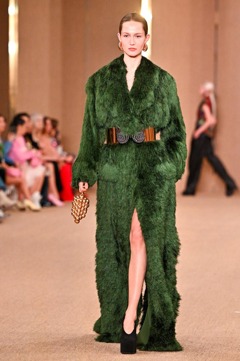 2024 Moda Haftaları: Sonbahar/Kış Koleksiyonları