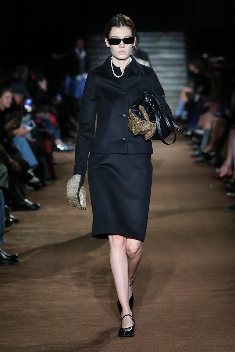 2024 Moda Haftaları: Sonbahar/Kış Koleksiyonları