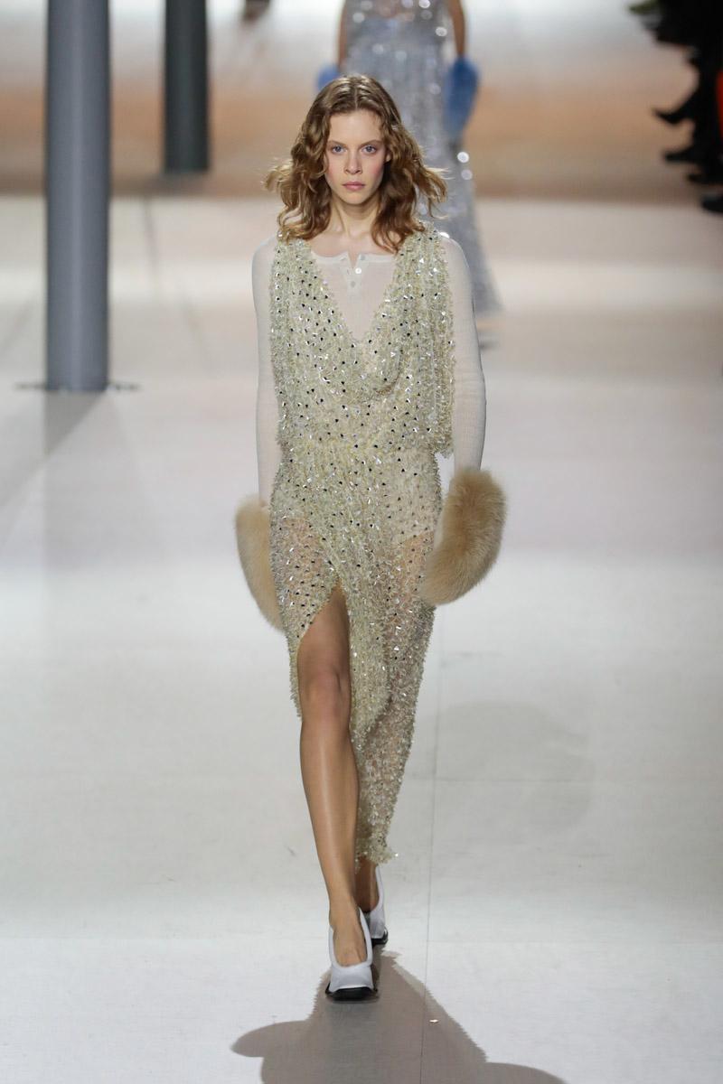 2024 Moda Haftaları: Sonbahar/Kış Koleksiyonları