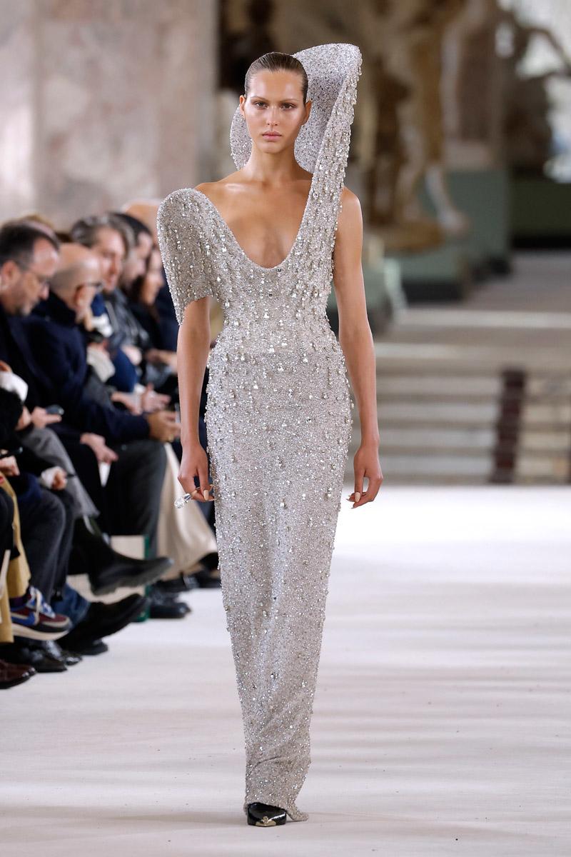 Paris Haute Couture İlkbahar/Yaz 2024 Koleksiyonları