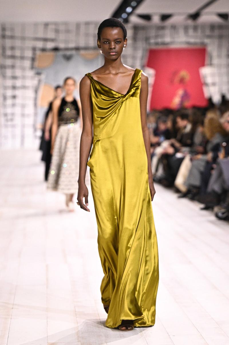 Paris Haute Couture İlkbahar/Yaz 2024 Koleksiyonları