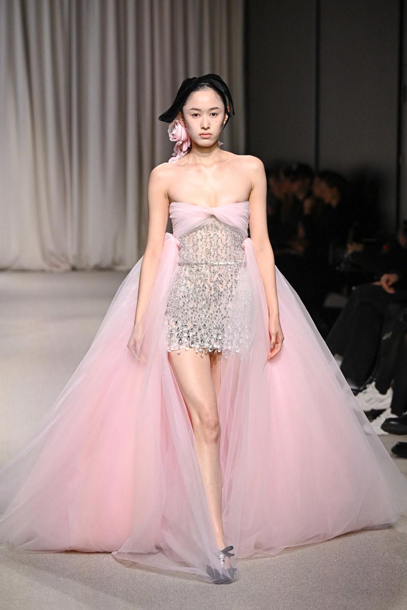 Paris Haute Couture İlkbahar/Yaz 2024 Koleksiyonları