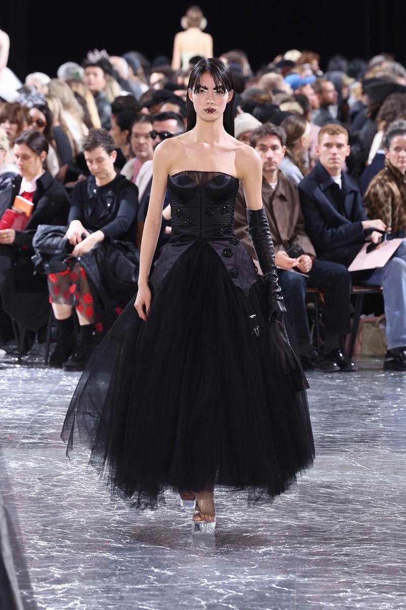 Paris Haute Couture İlkbahar/Yaz 2024 Koleksiyonları