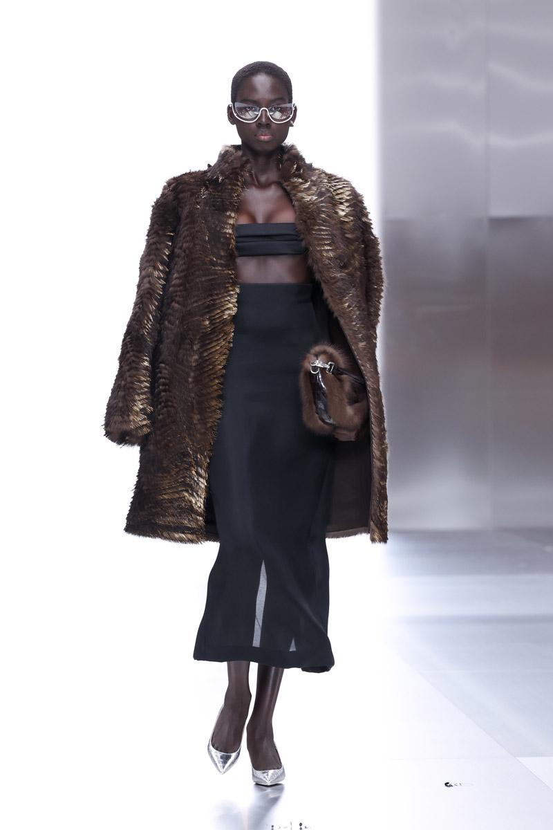 Paris Haute Couture İlkbahar/Yaz 2024 Koleksiyonları