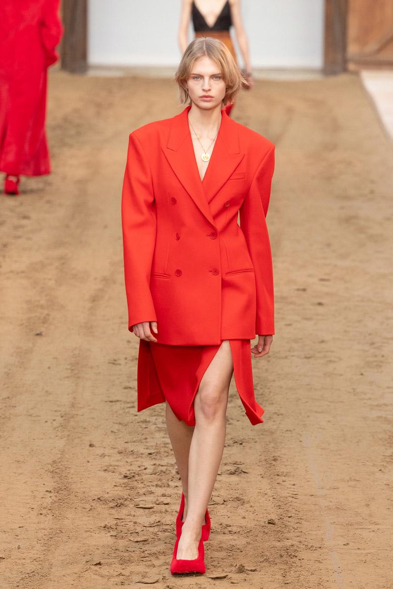 2023 Sonbahar Sezonunun Favori Rengi: Kırmızı