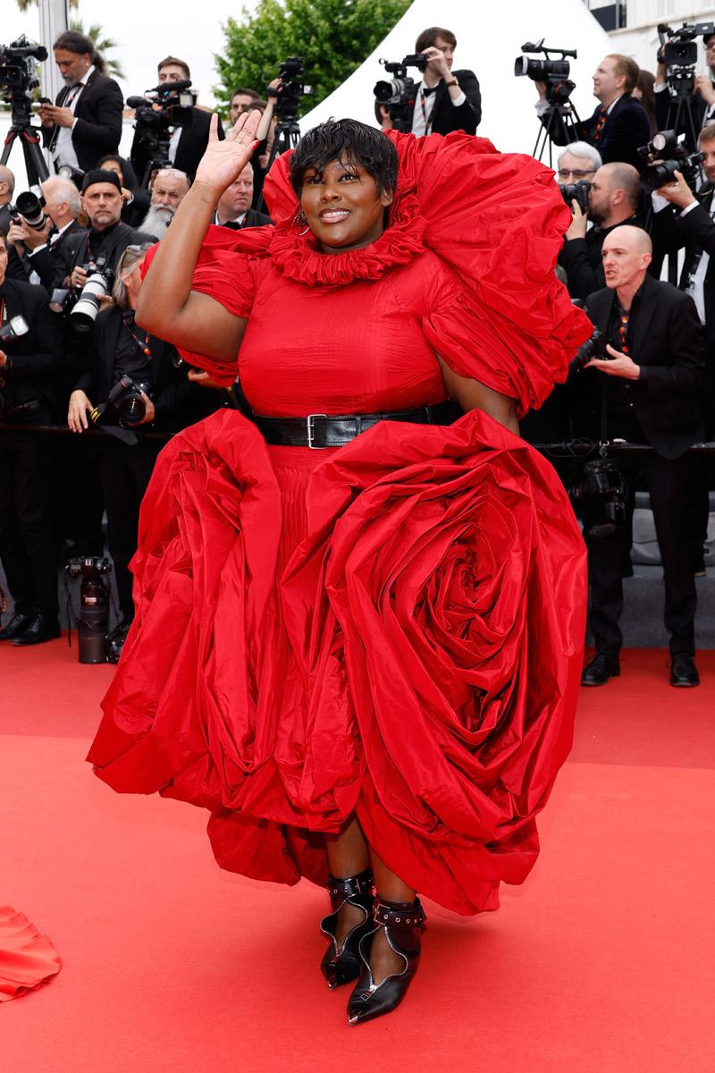 76'ıncı Cannes Film Festivali'nin En İyi Kırmızı Halı Görünümleri