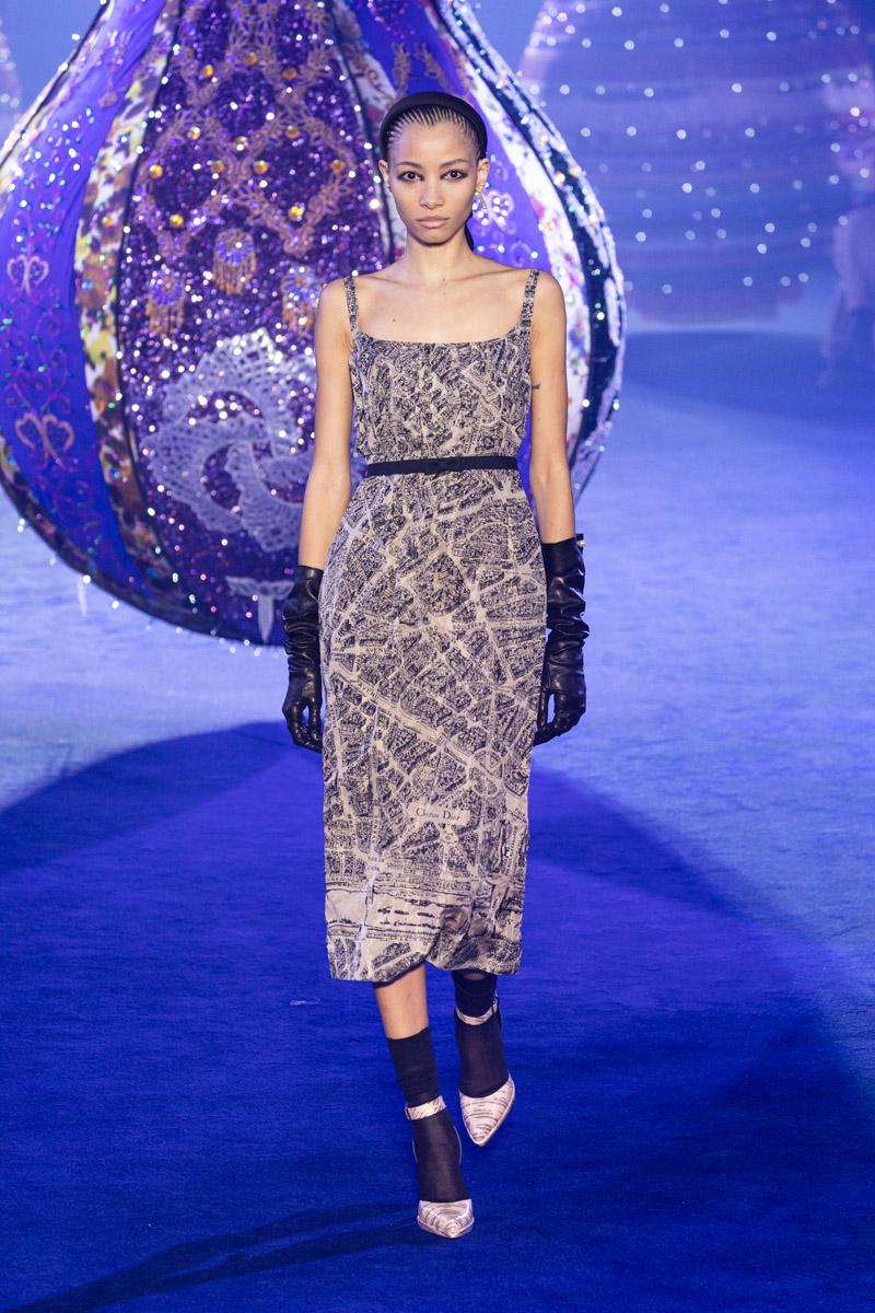 2024 Kış Moda Haftalarından Öne Çıkan Görünümler