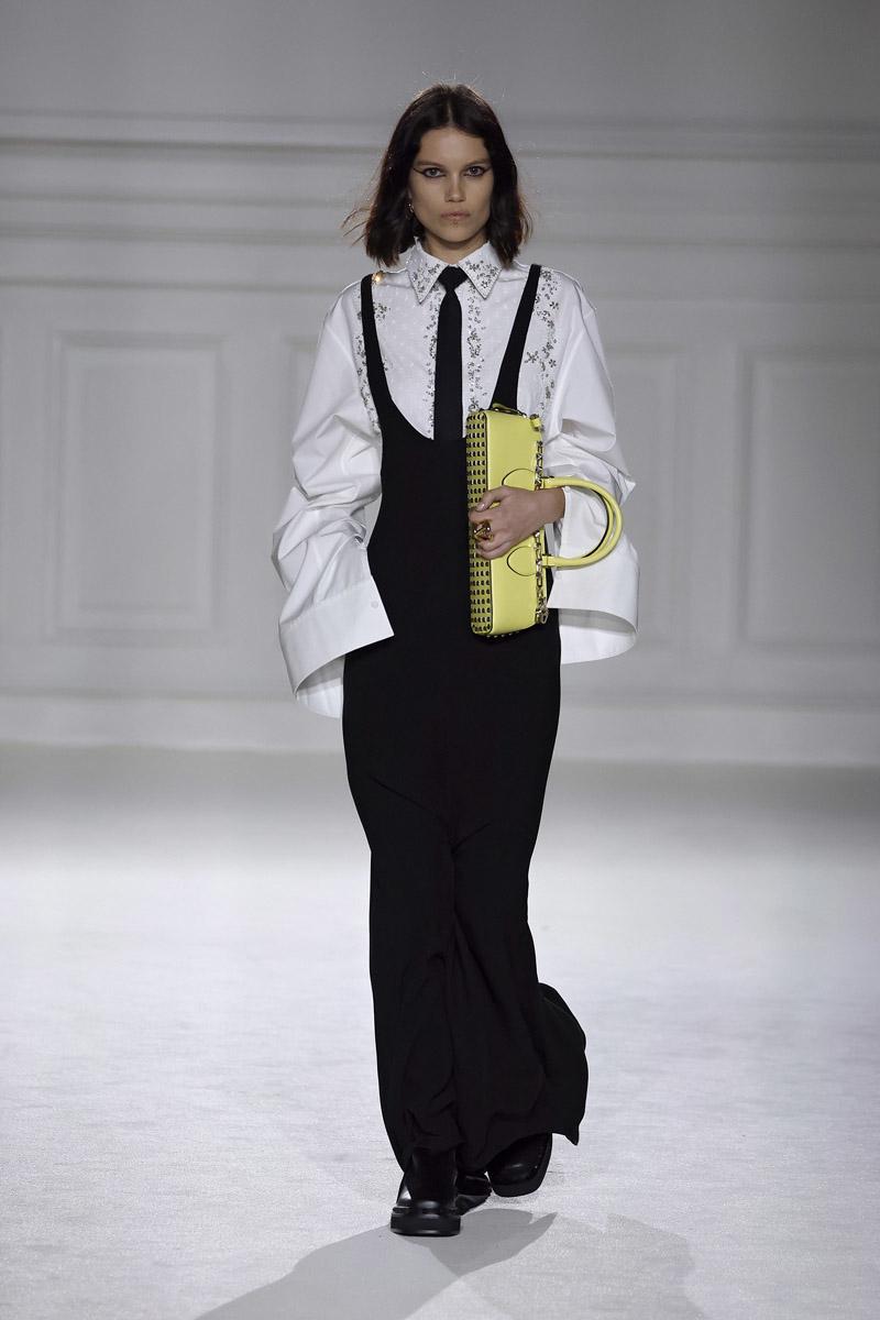 2024 Kış Moda Haftalarından Öne Çıkan Görünümler