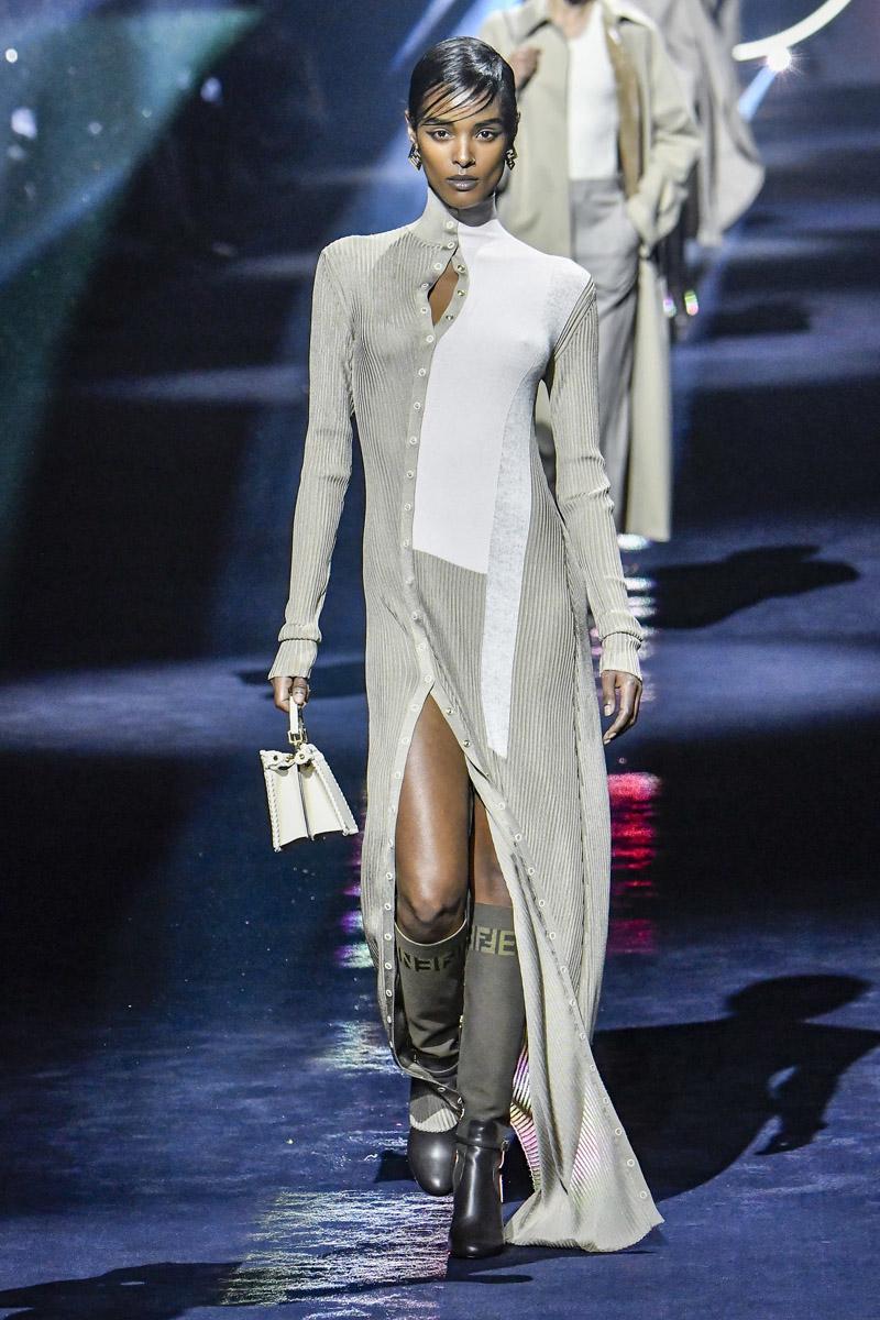 2024 Kış Moda Haftalarından Öne Çıkan Görünümler