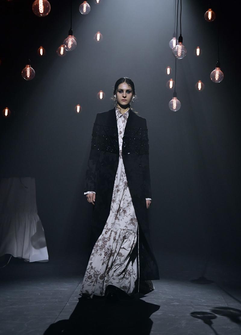 2024 Kış Moda Haftalarından Öne Çıkan Görünümler