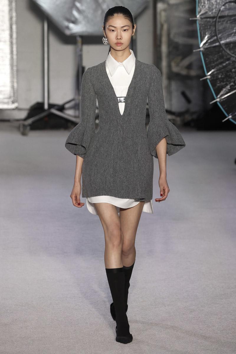 2024 Kış Moda Haftalarından Öne Çıkan Görünümler