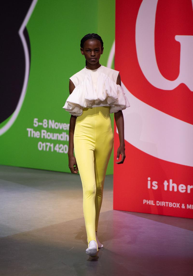 2024 Kış Moda Haftalarından Öne Çıkan Görünümler