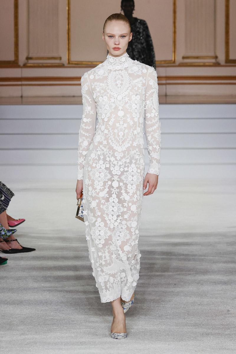 2024 Kış Moda Haftalarından Öne Çıkan Görünümler