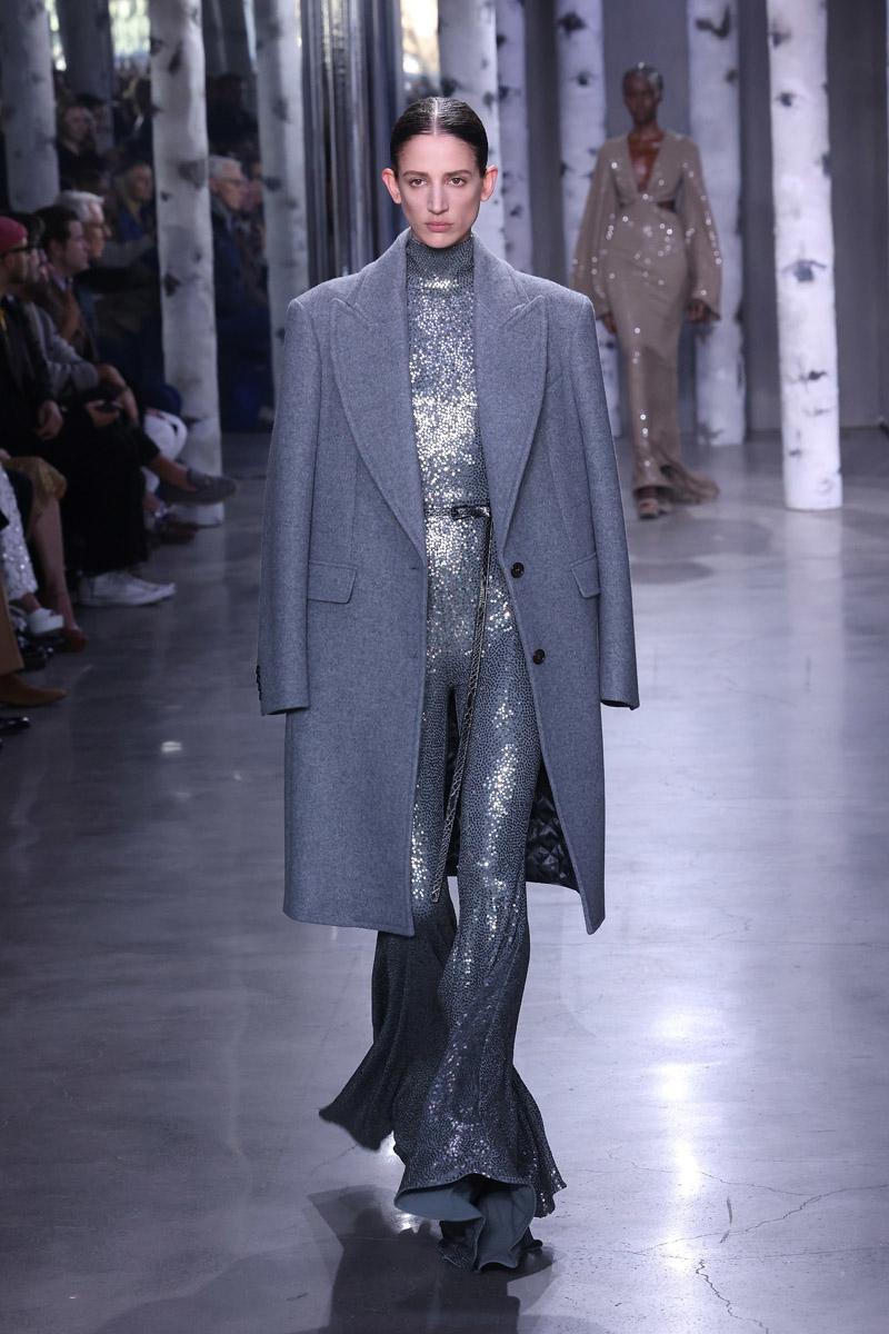 2024 Kış Moda Haftalarından Öne Çıkan Görünümler