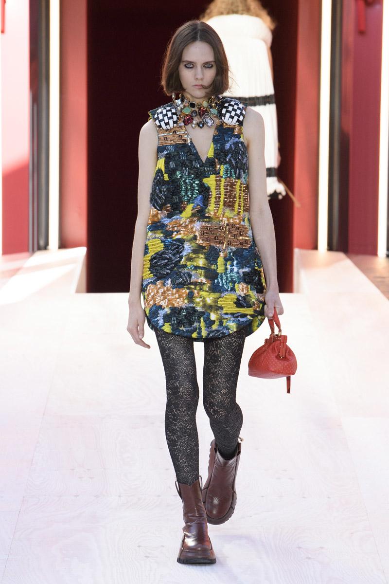 Louis Vuitton'un İlkbahar/Yaz 2023 Şovu