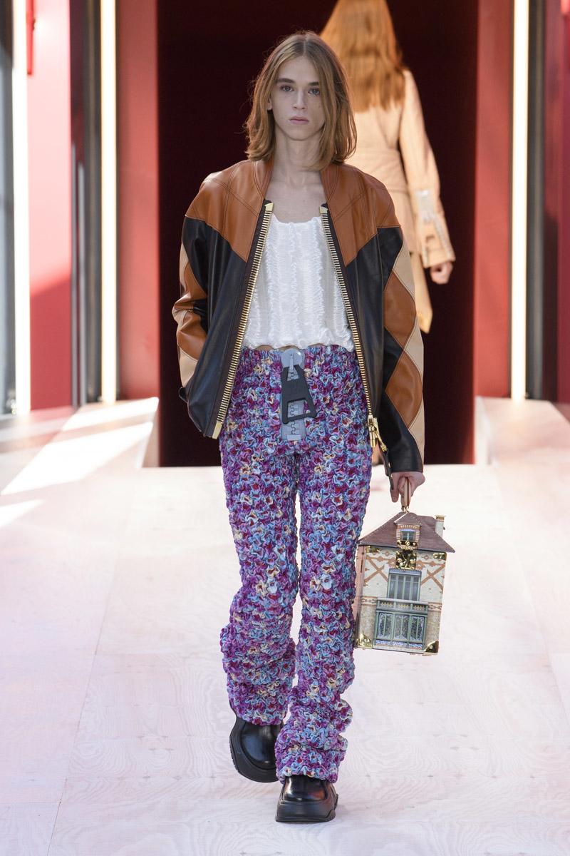 Louis Vuitton'un İlkbahar/Yaz 2023 Şovu