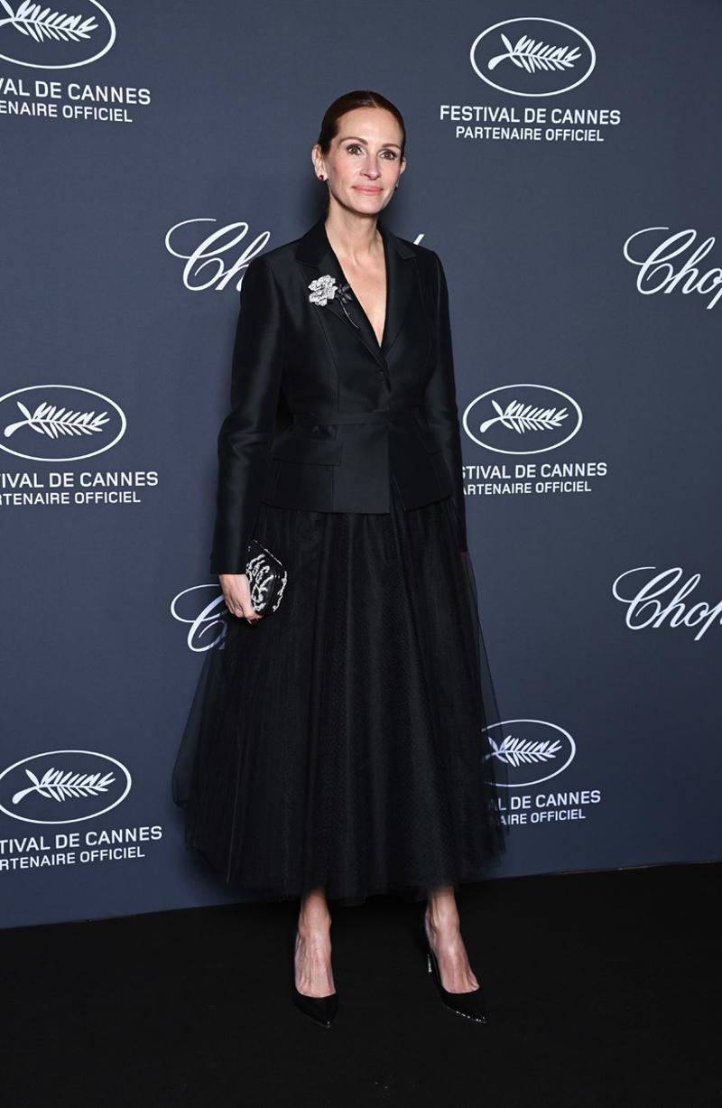 Julia Roberts'ın En İyi 10 Kırmızı Halı Stil