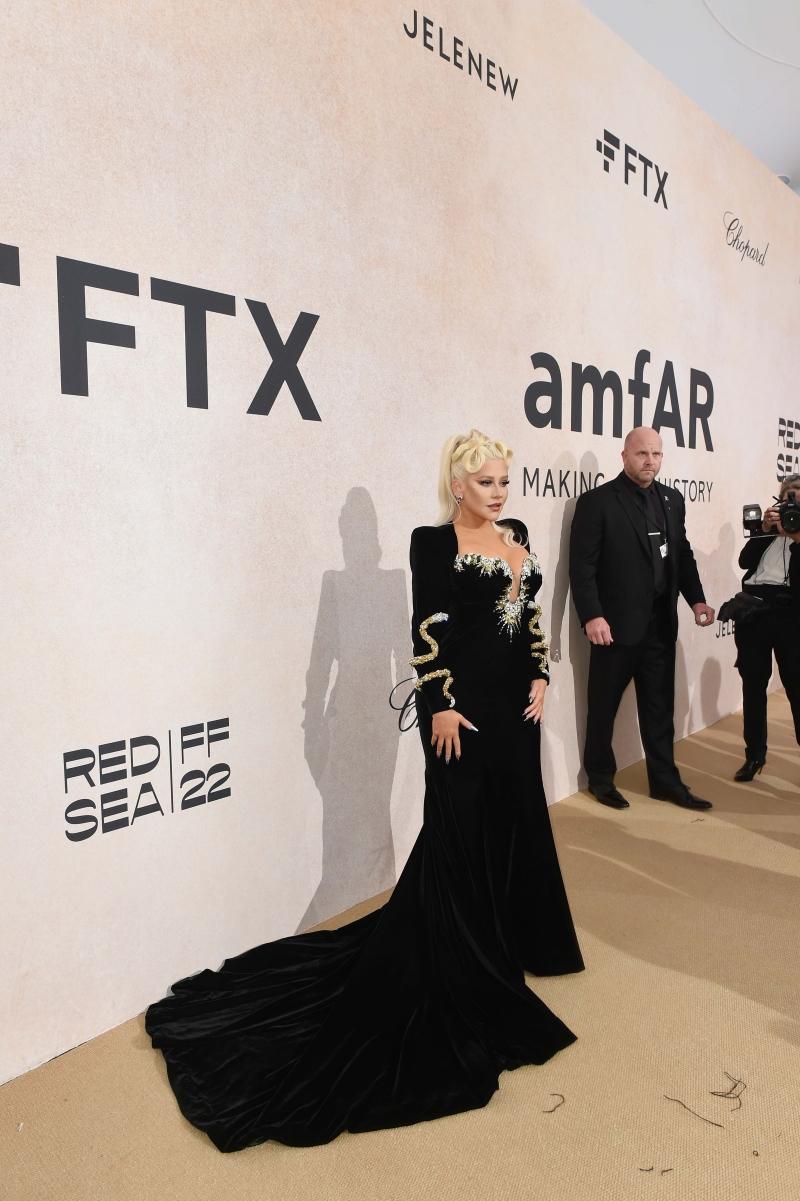 AmFAR Cannes Galası En İyi Kırmızı Halı Stilleri